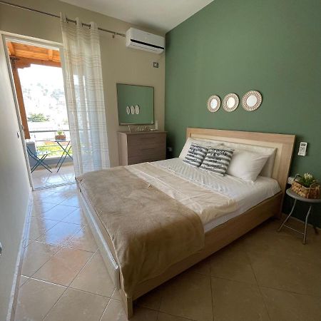 Ola Apartament 2 Sarandë エクステリア 写真