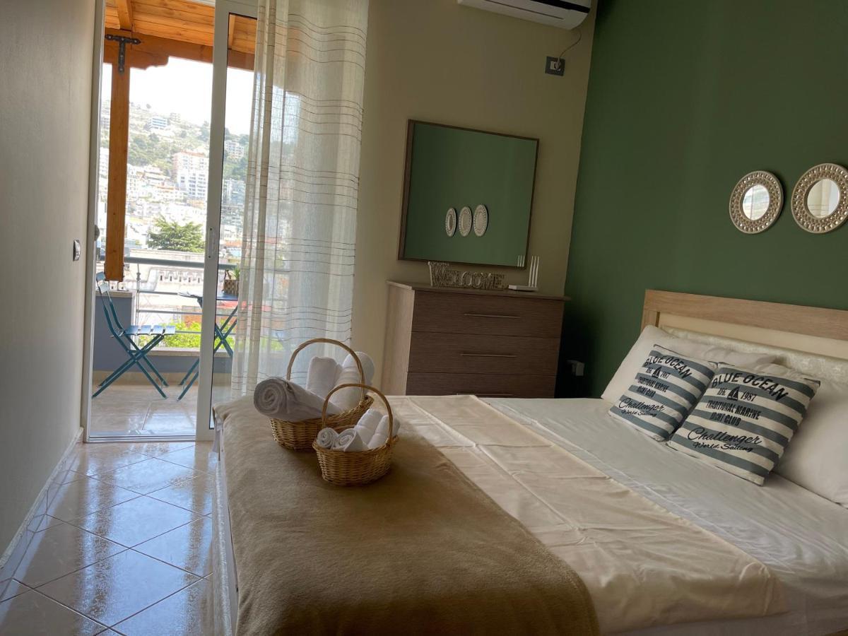 Ola Apartament 2 Sarandë エクステリア 写真